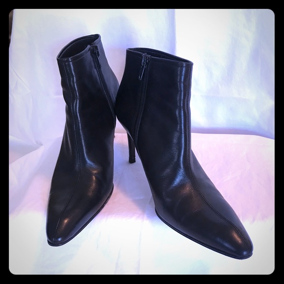 Yves Saint Laurent Shoes - Yves Saint Laurent Boots - Booties